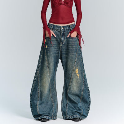 Streetwear Fashion Y2K Style Wide Straight Leg Fit Denim Jeans met gat decoratie
