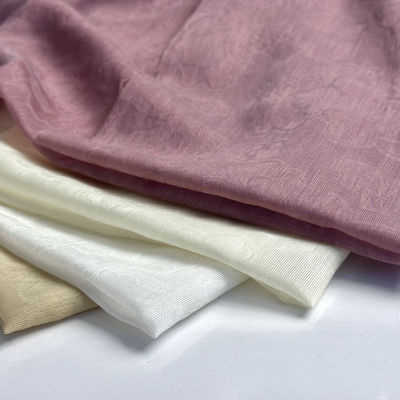 Zwak gekamd wol polyester mengsel pakstof op maat geverfd en duurzaam voor kleding