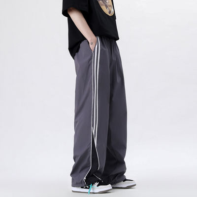 Loose Fit Polyester/Cotton joggerbroek met elastische tailleband van XMAMLON Designer